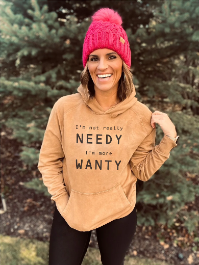 I'M NOT NEEDY VINTAGE WASH HOODIE