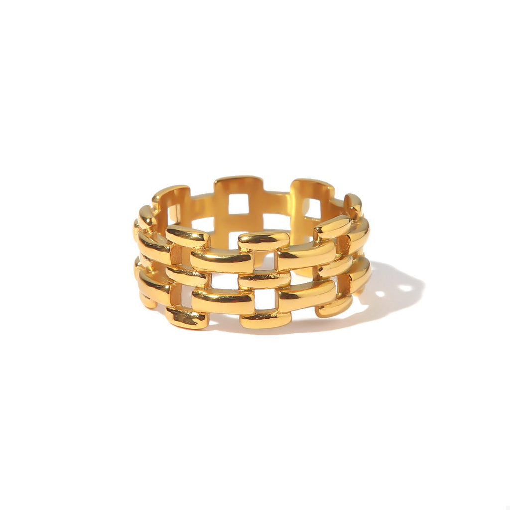 Modern Twist Ring